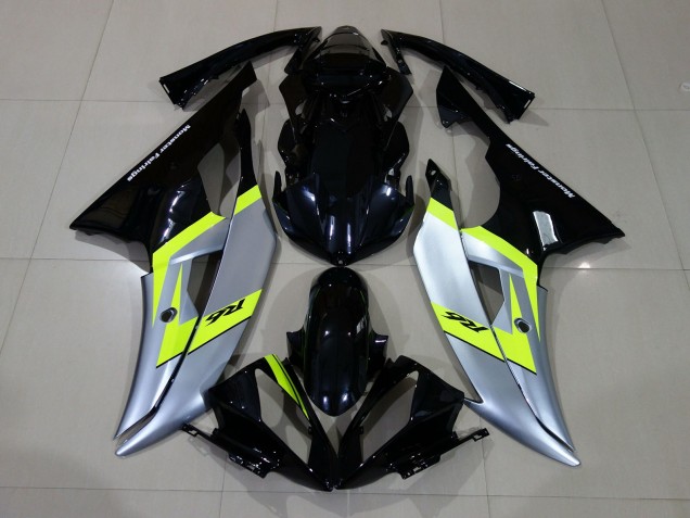 2008-2016 Negro Brillante & Plateado R6 Carenado