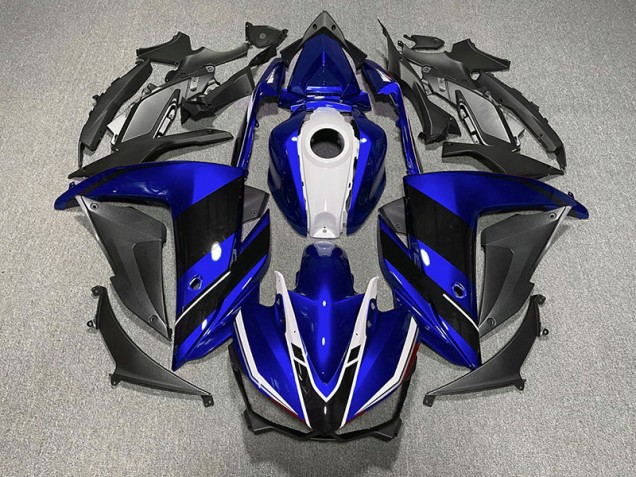 2015-2018 Azul Blanco & Negro R3 Carenado