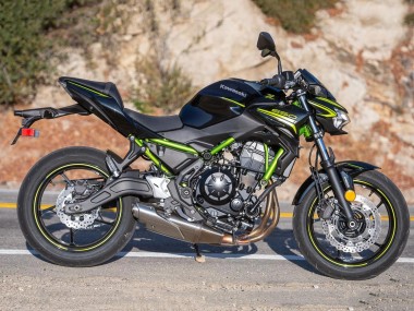 Carenados Moto Kawasaki Ninja Z650 2020-2023 - Negro Amarillo Asequibles