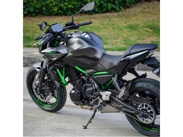 Carenados Moto Kawasaki Ninja Z650 2020-2023 - Negro Verde Asequibles