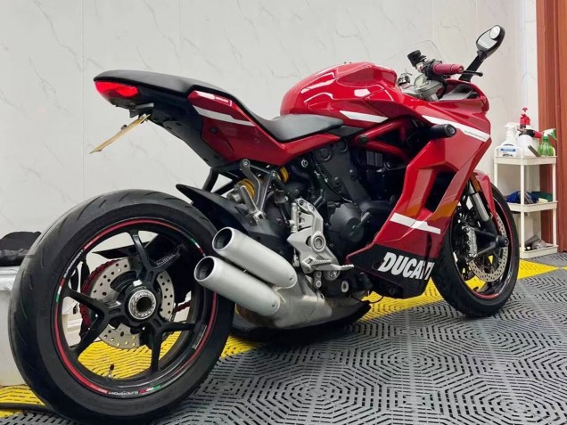 Carenados Moto Ducati Supersport 939/939S 2017-2022 - Rojo Blanco Negro Asequibles