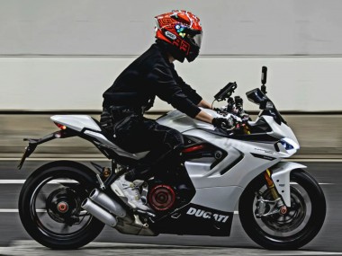 Carenados Moto Ducati 2021-2024 Ducati Supersport 950/950S 2021-2024 - Blanco Negro Asequibles