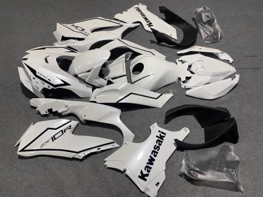 Carenados Moto Kawasaki ZX10R 2021-2025 - Blanco Perla Negro Asequibles