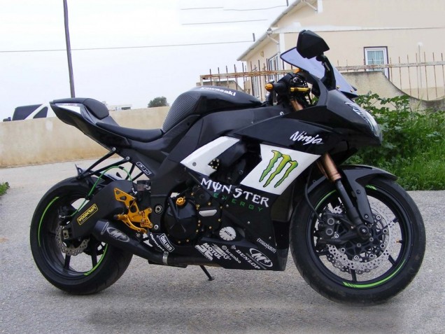 Carenados Moto Kawasaki ZX10R 2008-2010 - Negro Brillante Blanco Verde Monstruo Elf Asequibles