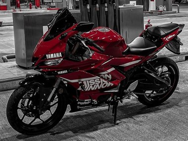 Carenados Moto Yamaha YZF R3/R25 2019-2021 - Rojo Oscuro Blanco Plata Negro Valsir Asequibles
