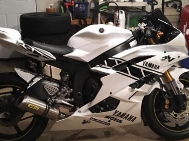 Carenados Moto Yamaha YZF 600 R6 2006-2007 - Blanco Negro Brillante Motul Michelin Asequibles