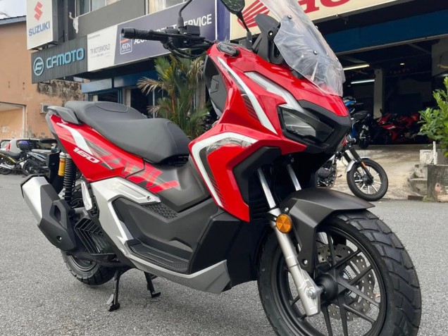 Carenados Moto Honda ADV160 2022-2024 - Rojo Blanco Negro Asequibles