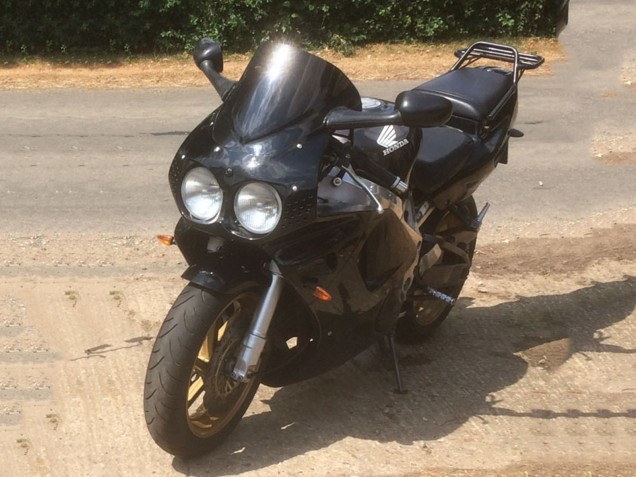 Carenados Moto Honda CBR900RR 893 1994-1995 - Negro Brillante Asequibles